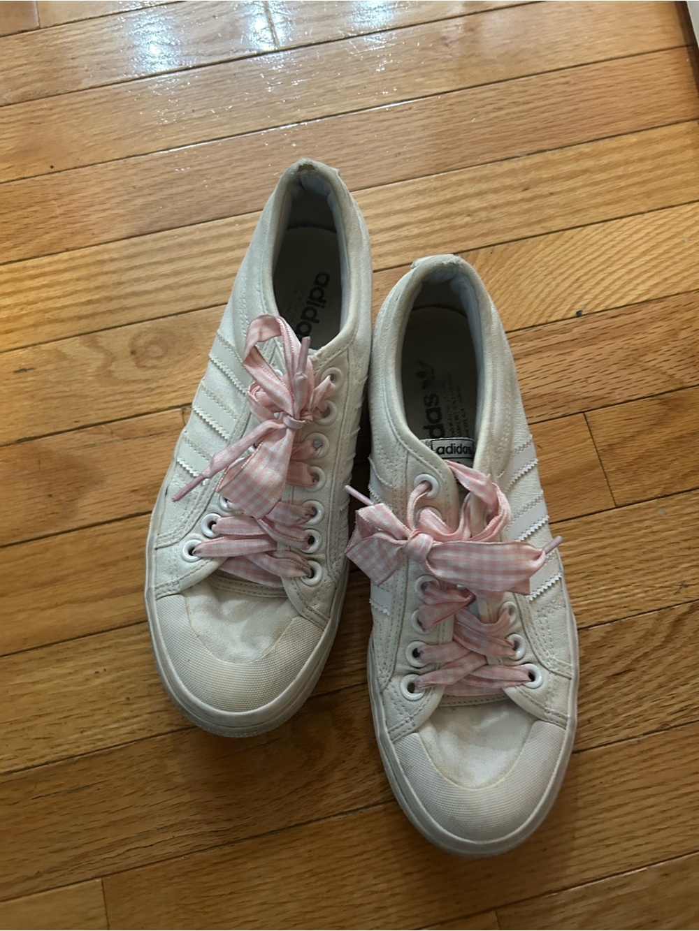 Adidas Nixza Women's White Low-Top Sneakers with Pink Ribbon Laces